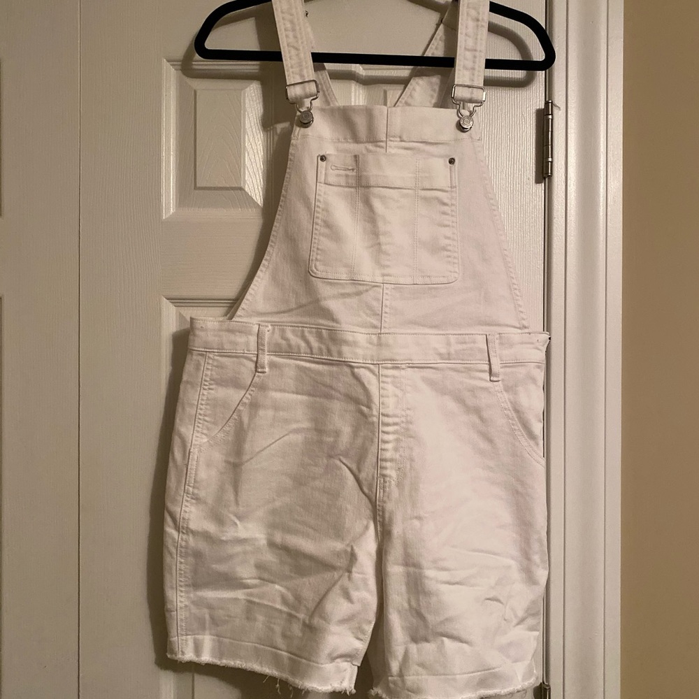 Gap short white overalls